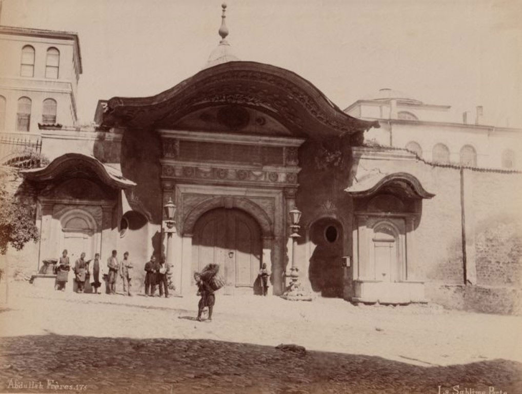 Resim 4. Bab-ı Ali, İstanbul, 1895 (URL 4).