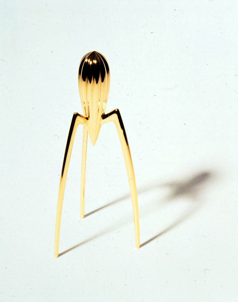 Philippe Starck tasarımı “Juicy Salif” limon sıkacağı, 1990