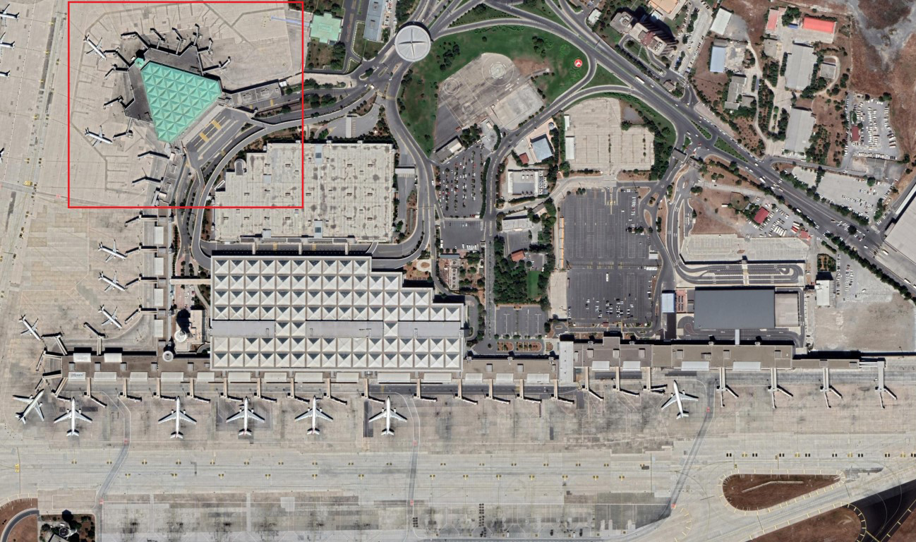 Resim 2. Atatürk Havalimanı İç Hatlar Terminal Binası uydu görüntüsü (Google Earth Pro-2, 2020).