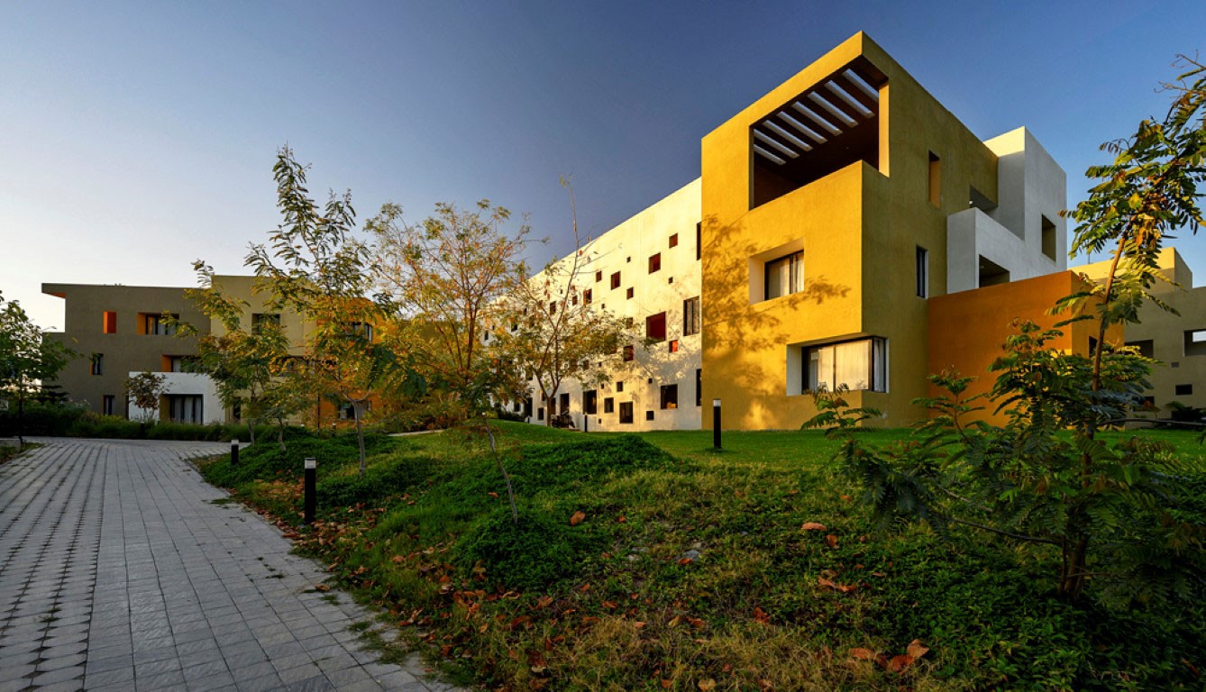 Ras Houses- Sanjay Puri Architects