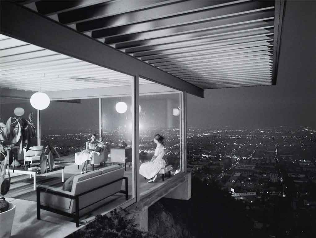 Resim 1. Case Study House 22, Pierre Koenig tarafından tasarlanmış, Julius Shulman tarafından fotoğraflanmıştır, 1959 (Basulto, 2009).