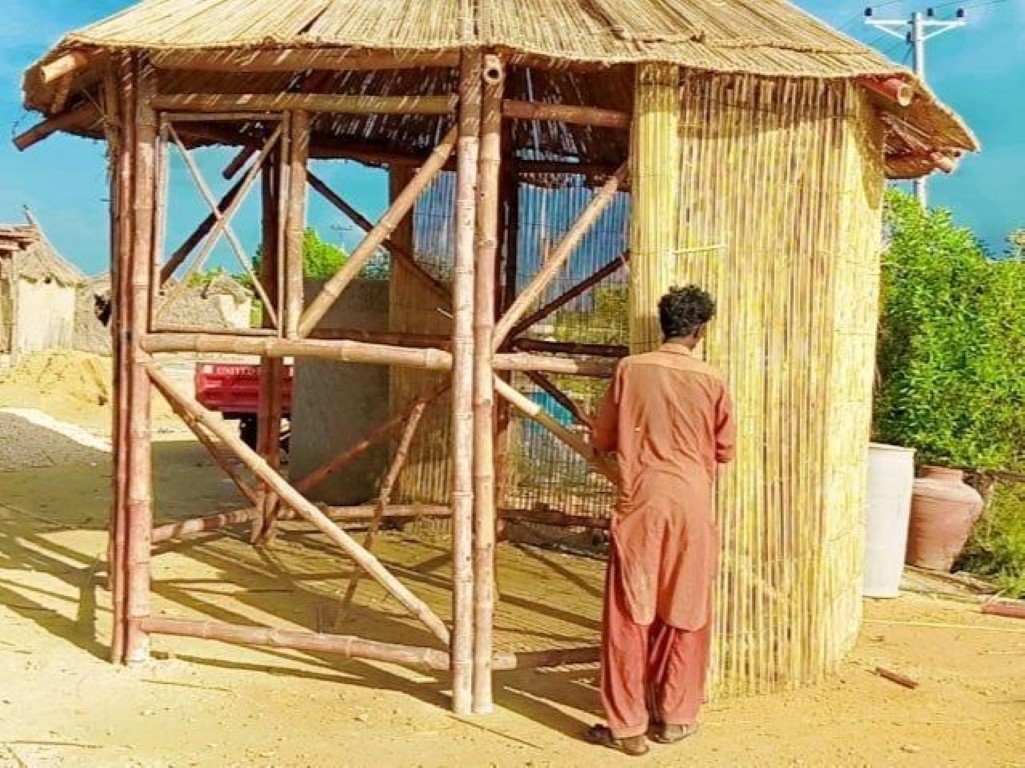 Tek Odalı Kerpiç Ev, Moak Sharif, Tando Allahyar, Sindh, 2011 (Photo © Heritage Foundation of Pakistan)