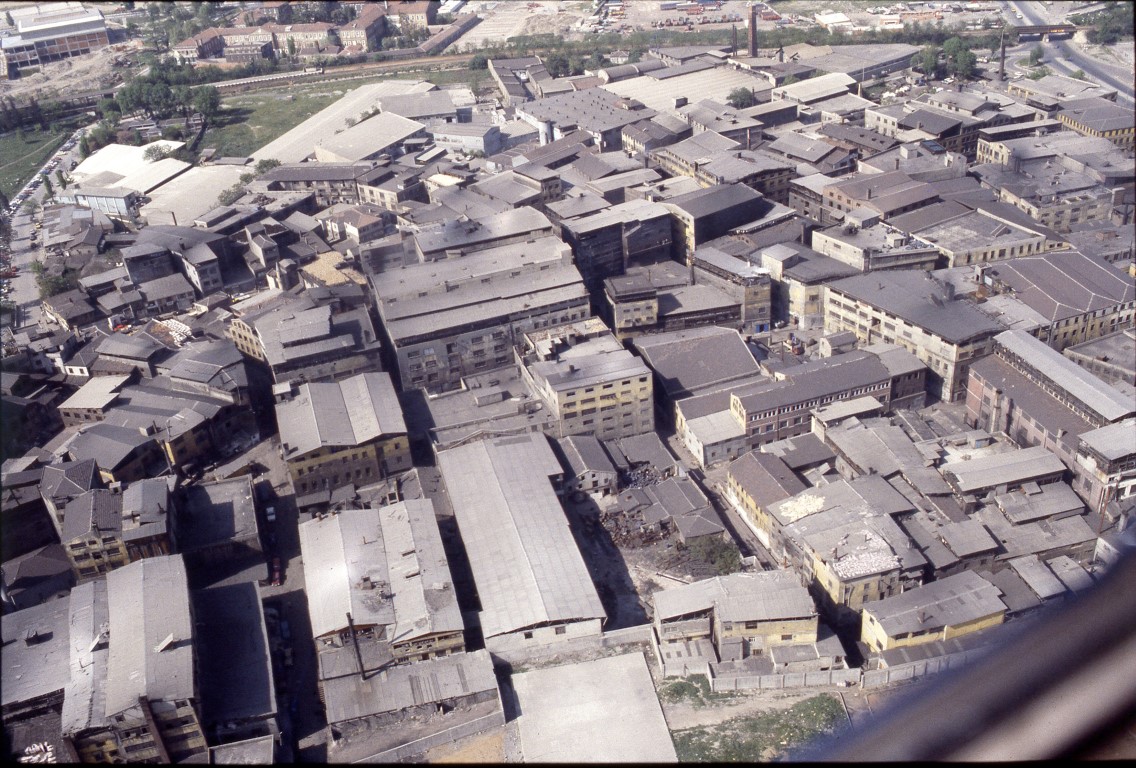 Resim 1. Kazlıçeşme’deki deri imalathaneleri (Çizgen, 2018).Image 1. Leather workshops in Kazlıçeşme (Çizgen, 2018).
