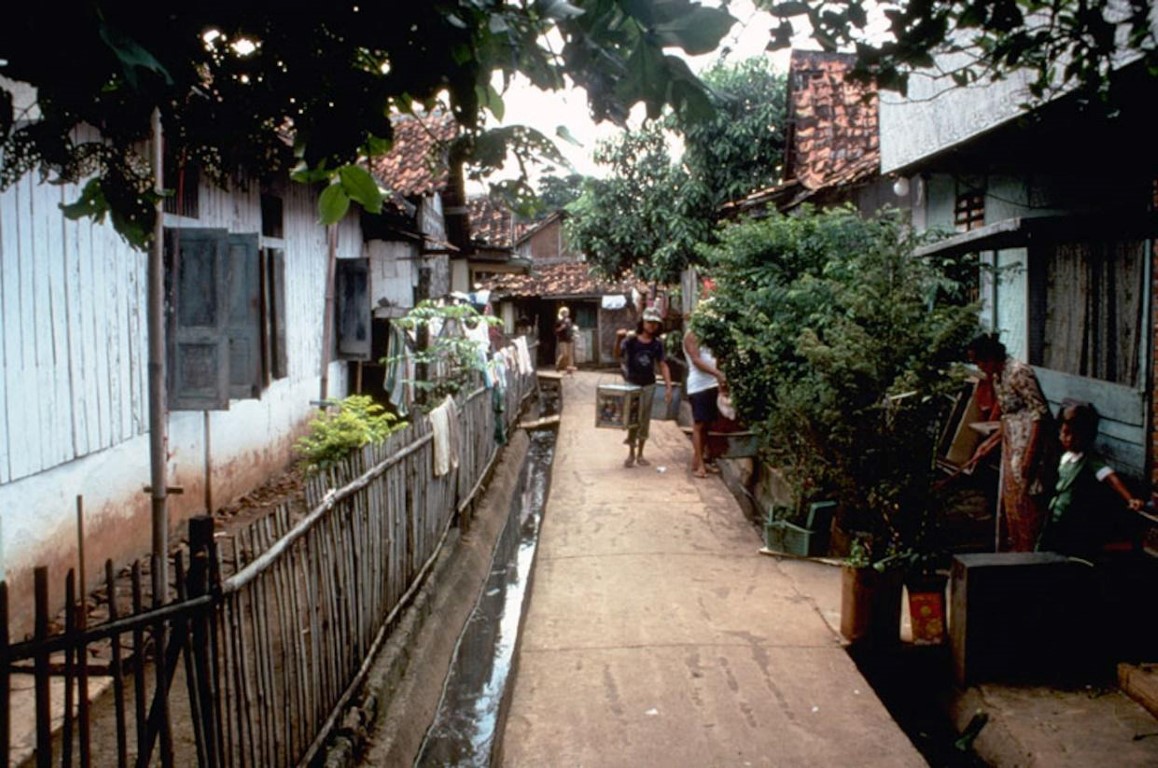 Jakarta Kampung İyileştirme Uygulaması, 1980.
