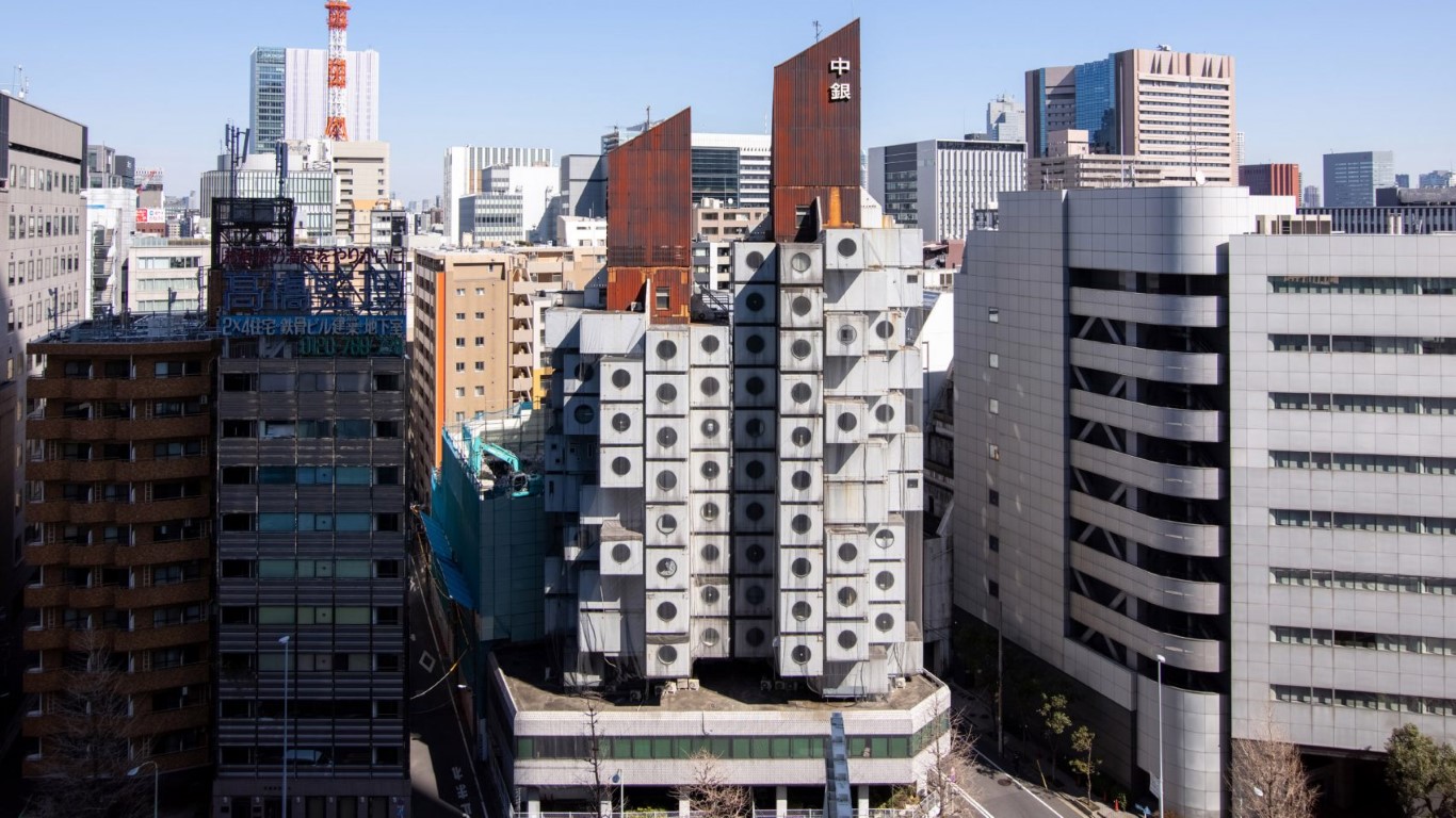 Resim 7. Nagakin Capsule Tower, Kisho Kurokawa.