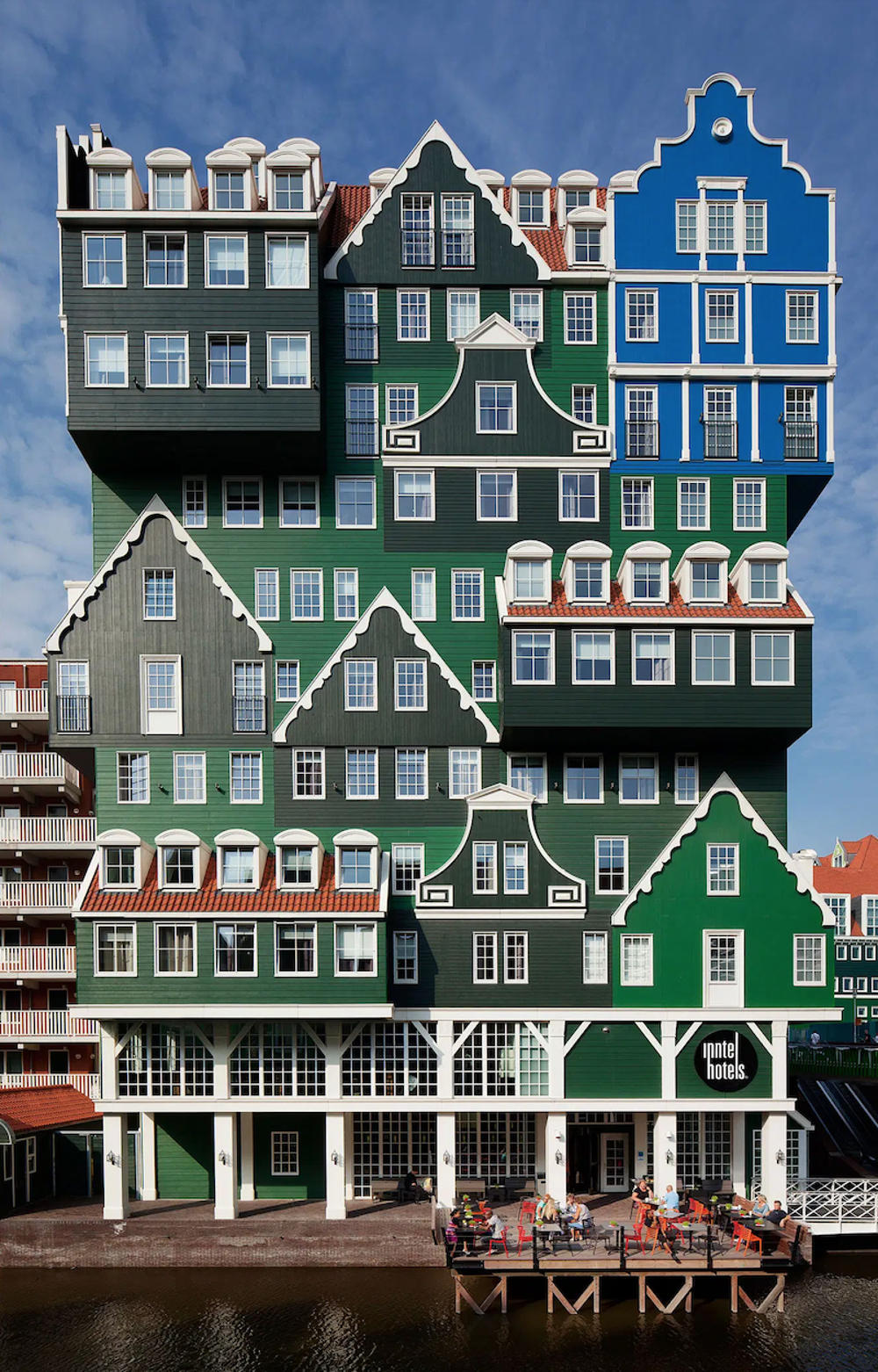 “Bu mimarlık örnekleriyle aynı sınıfta sayılmayı kabul edemiyorduk.”Resim 4. WAM architecten tarafından tasarlanan Inntel Hotel, Zaandam, Hollanda, 2010, (URL-4).