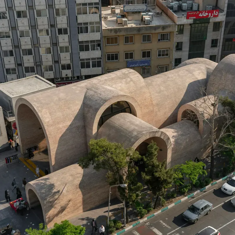 Jahad Metro Plaza (İran) – KA Architecture Studio (©Aga Khan Trust for Culture)