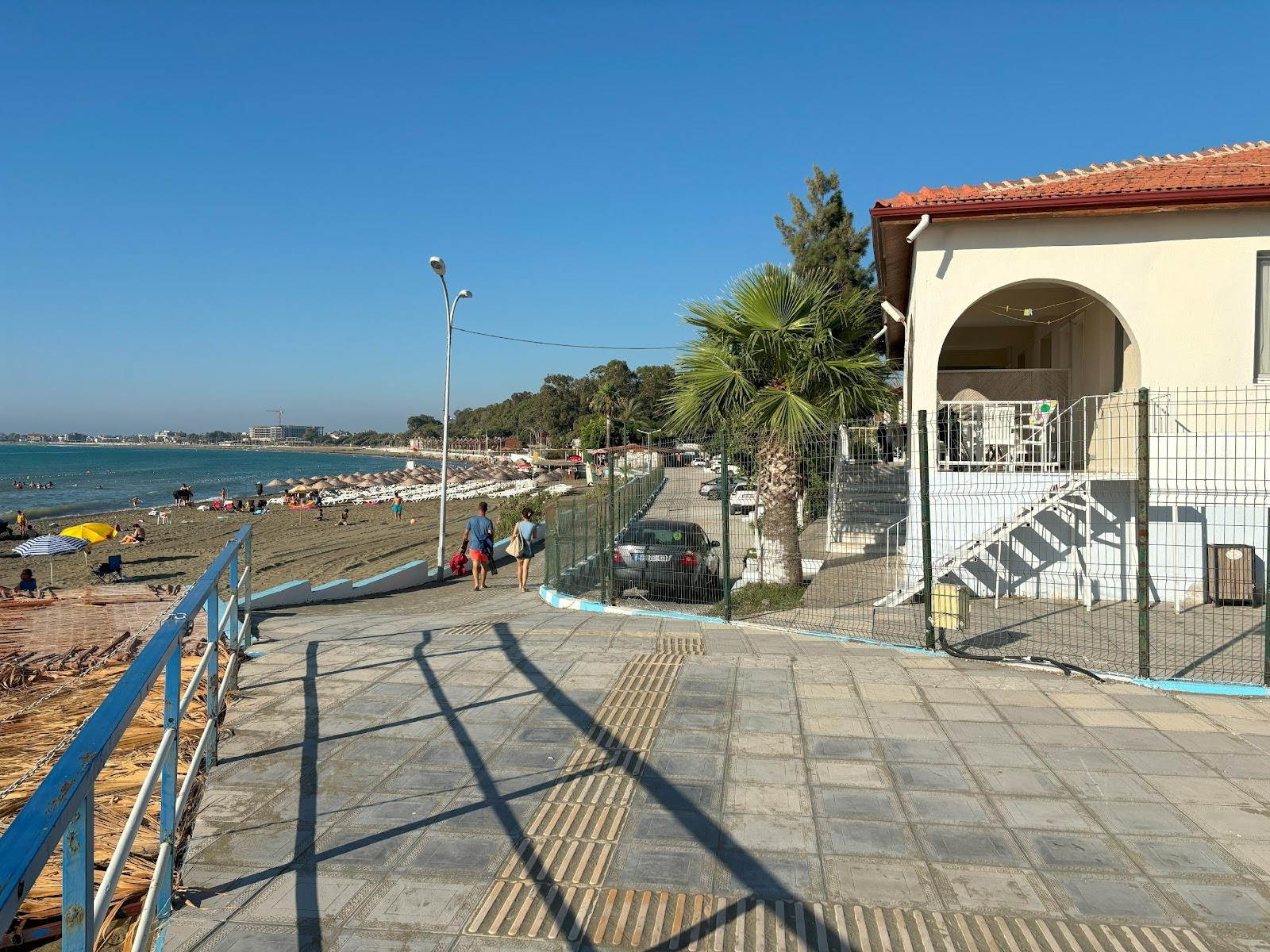 Resim 8. Yürüme yolunun Maliye Kampı’nın önünden geçen kısmı. 