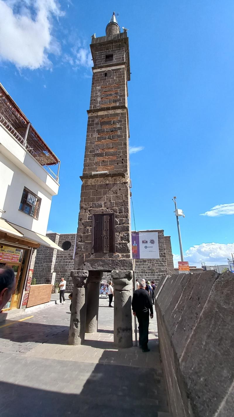 Resim 2. Şeyh Mutahhar Camii, 1500'lü yıllar, Diyarbakır (Fotoğraf: Ayhan Karadayı).