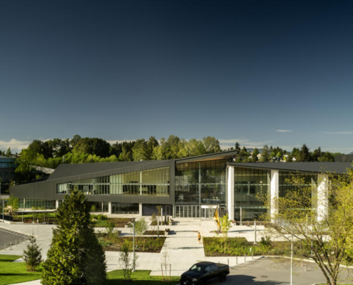 16-hcma_t╔Öm╔Ösew╠ôtx╩ÀACC_South plaza and ravine space_Credit Nic Lehoux