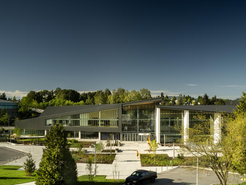 16-hcma_t╔Öm╔Ösew╠ôtx╩ÀACC_South plaza and ravine space_Credit Nic Lehoux