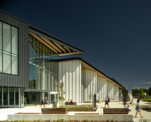 3-hcma_t╔Öm╔Ösew╠ôtx╩ÀACC_South Plaza Ravine space_Miyiwts sculpture_Credit Nic Lehoux