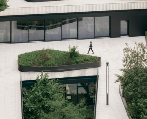 02-Interior-courtyard-Post HELIX HQ-Metaform__©Simon Menges & Nino Tugushi