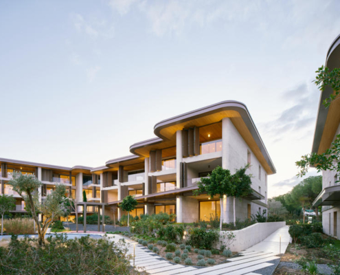 EKAP9403_csmM © 2026